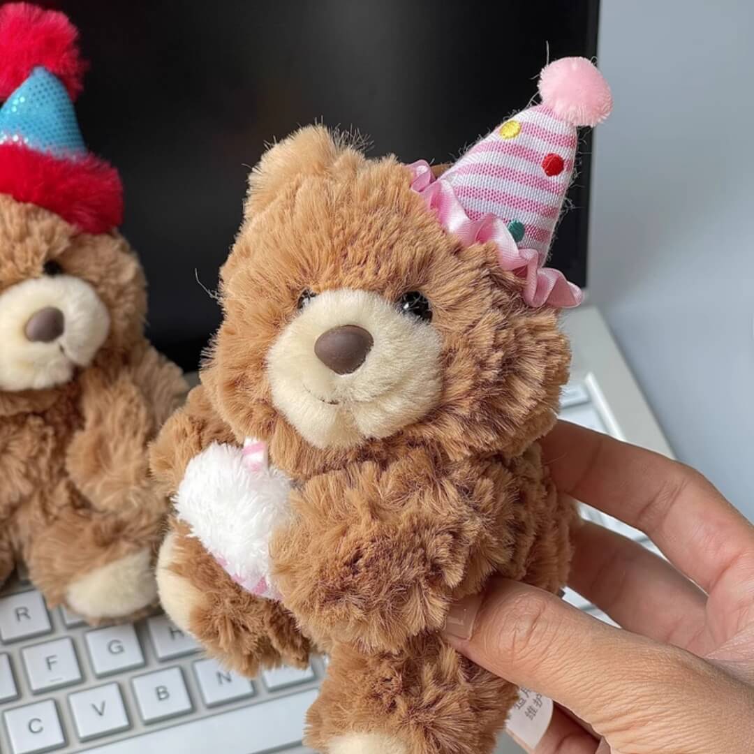 Logell Plush Birthday Hat Plush Keychain – Bear & Bunny 4.7" Logell Plush Birthday Hat Plush Keychain – Bear & Bunny 4.7"