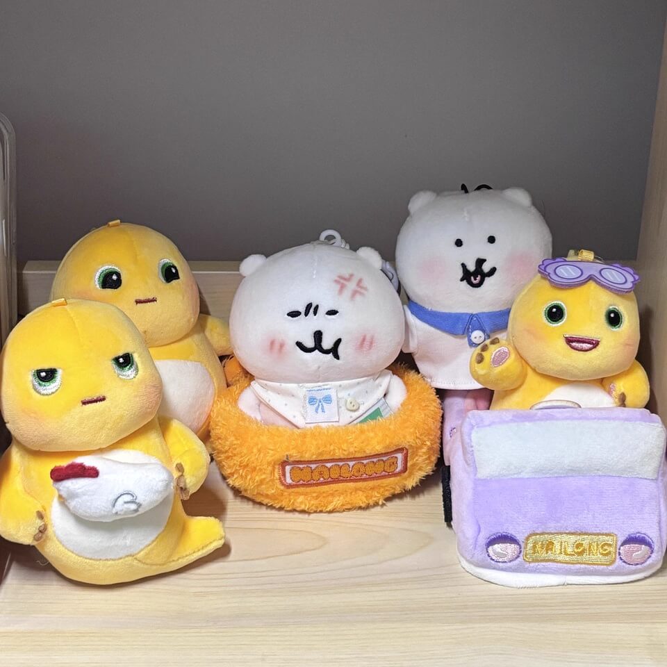 Logell NAILONG Cute Workweek Plush - 5.1"–6.3" Desk Companion for Office - Logell